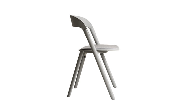 Pila-chair-MAGIS_0001_Grey-