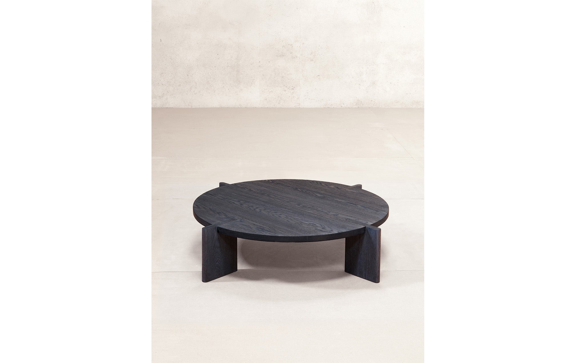 x+l 14 Full Circle dining table