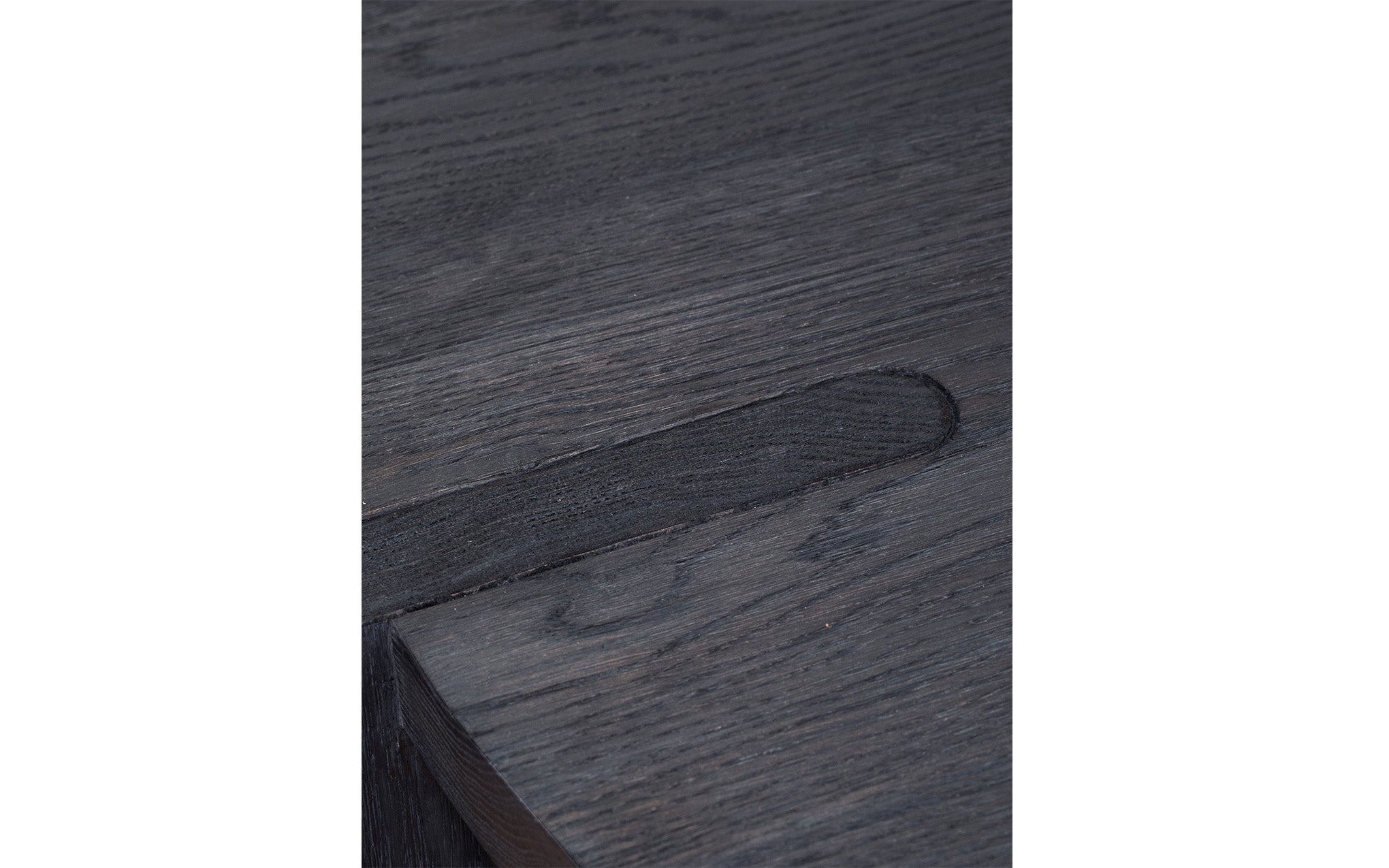 x+l 14 Full Circle dining table