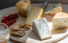 Salt & pepper shakers - cheese