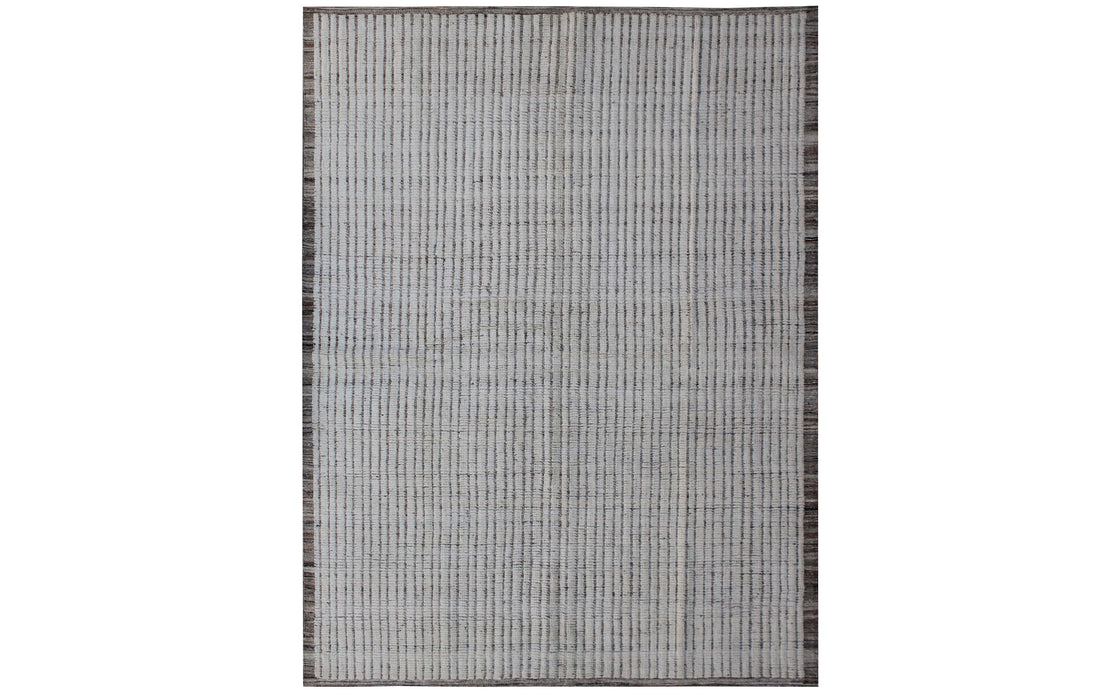 Vintage Pakistan rug - cream w. black lines & border