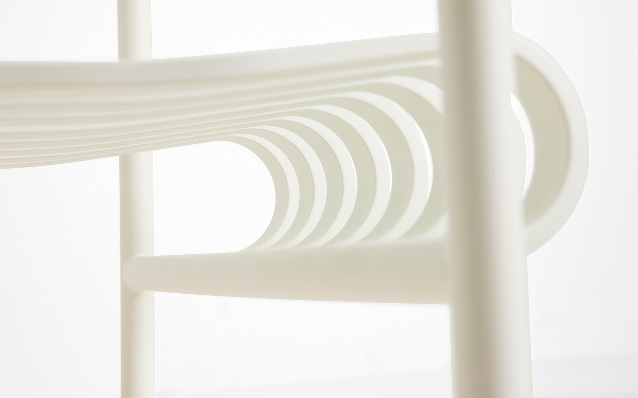 Palissade dining armchair