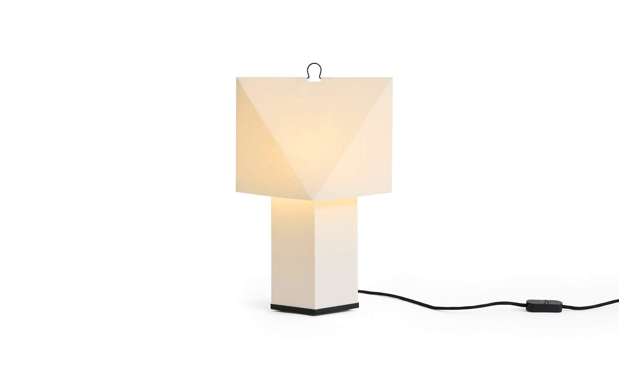 Aplat table lamp