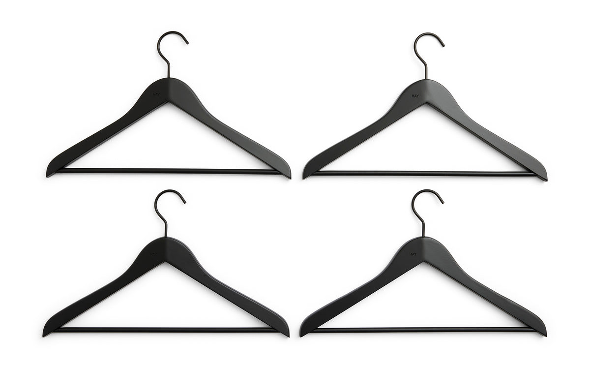 Smooth coat hanger - set of 4