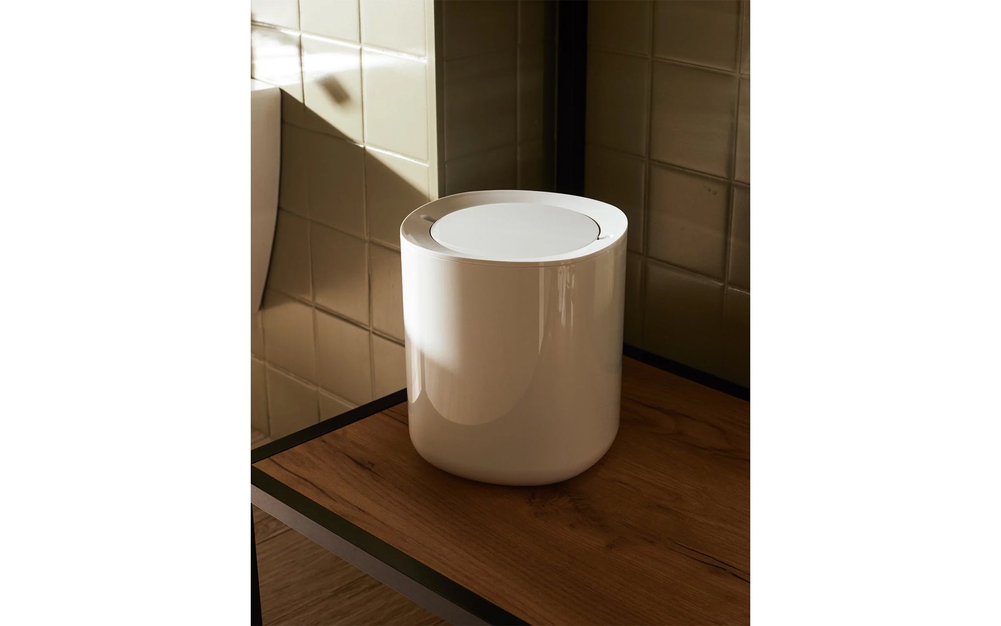 Birillo bathroom waste bin