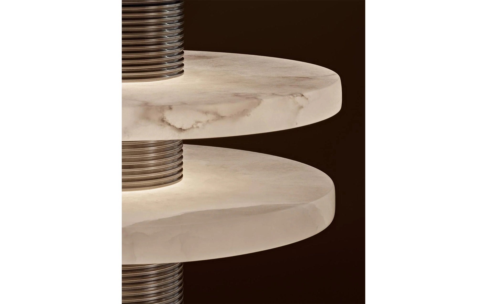Median table lamp