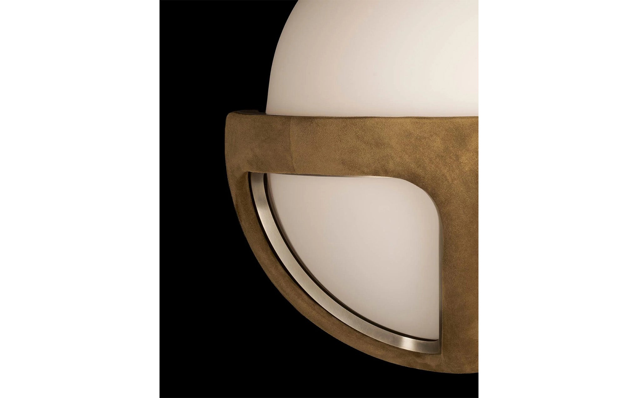 Reprise sconce