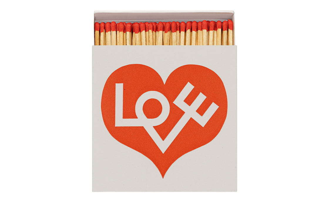 Matchbox - love hearts