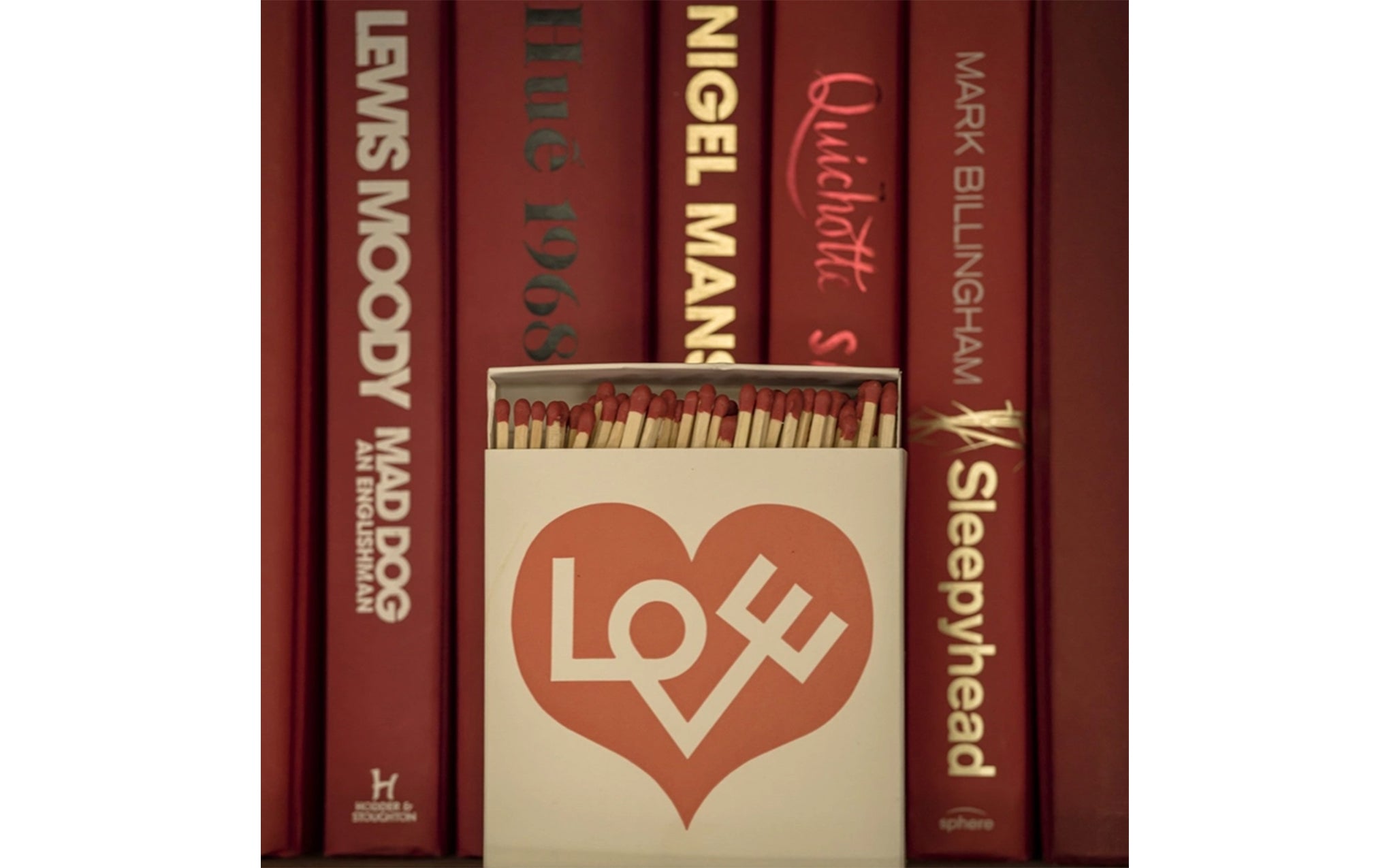 Matchbox - love hearts