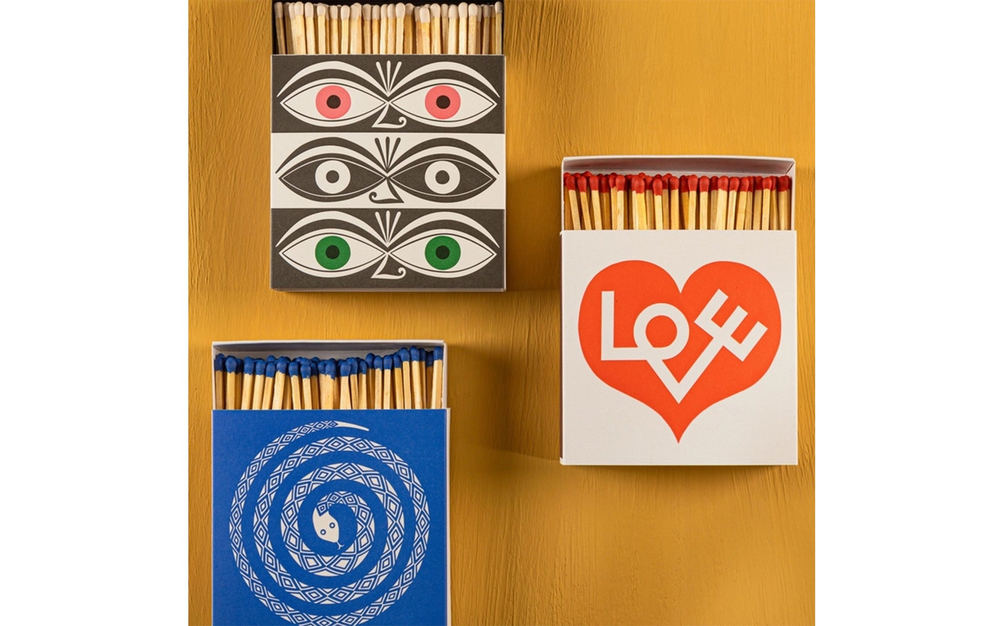 Matchbox - love hearts