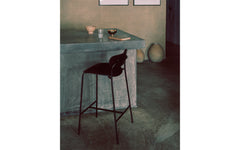 Pavilion AV7 stool