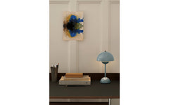 Flowerpot VP9 portable table light