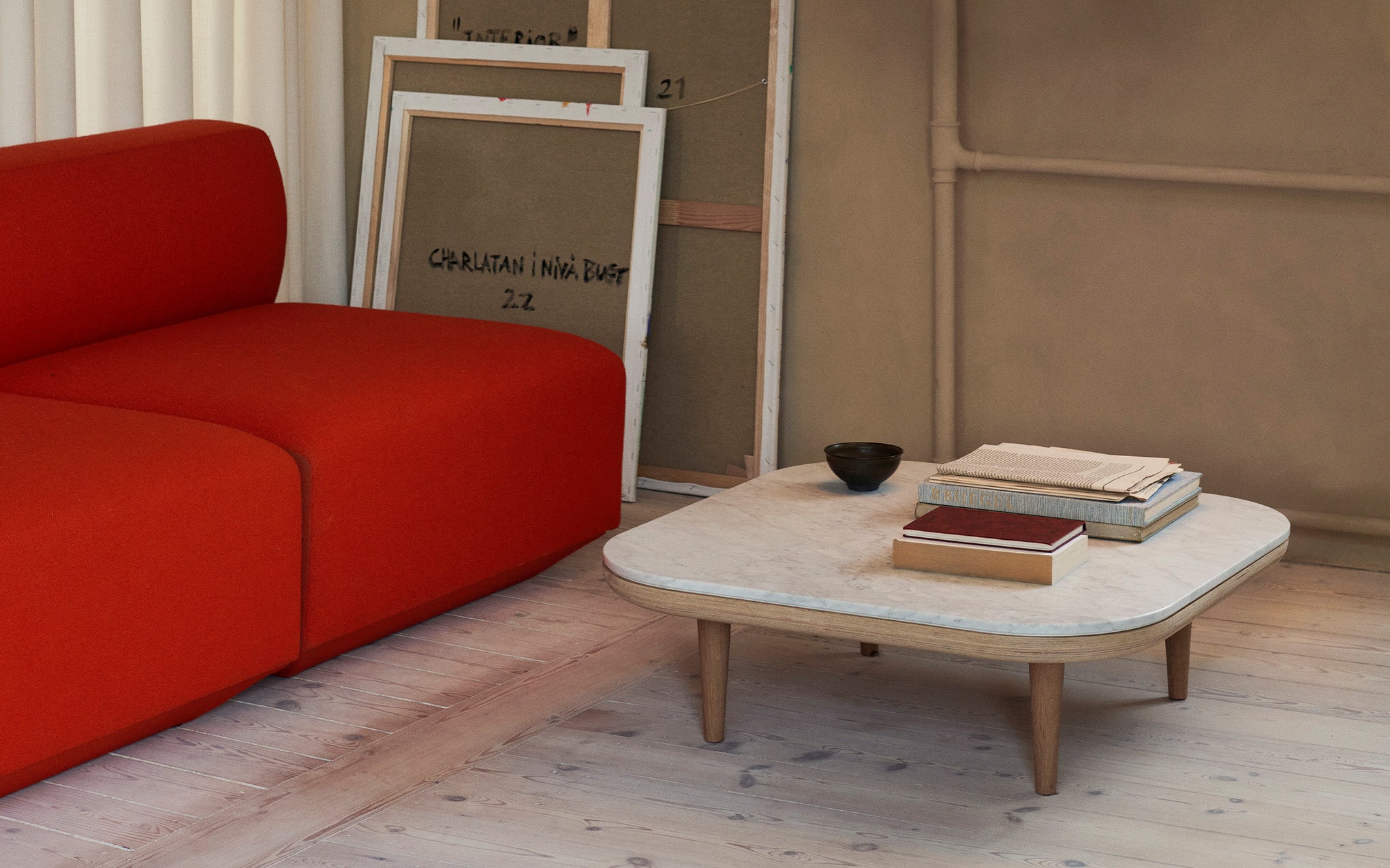Fly SC4 coffee table