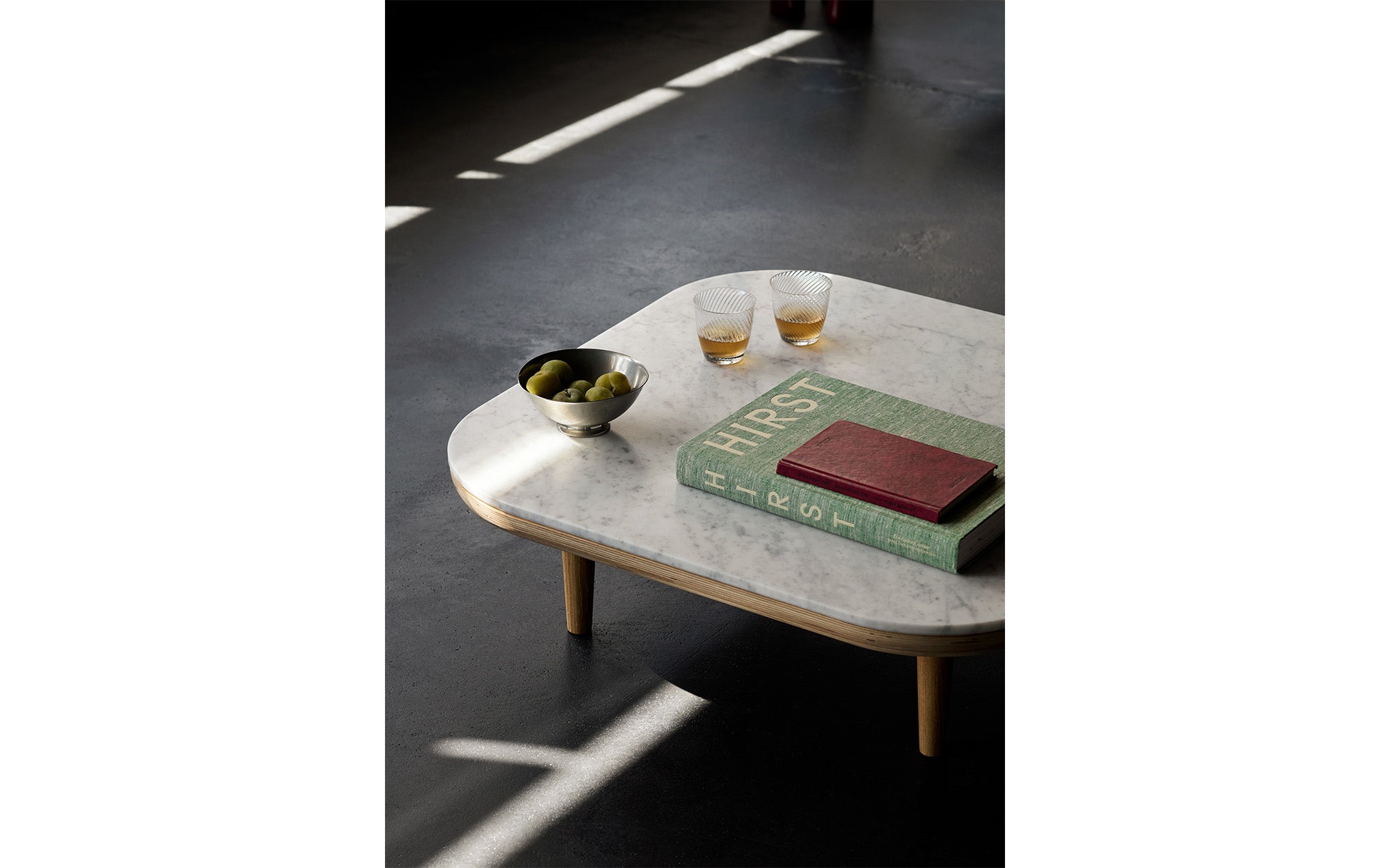 Fly SC4 coffee table