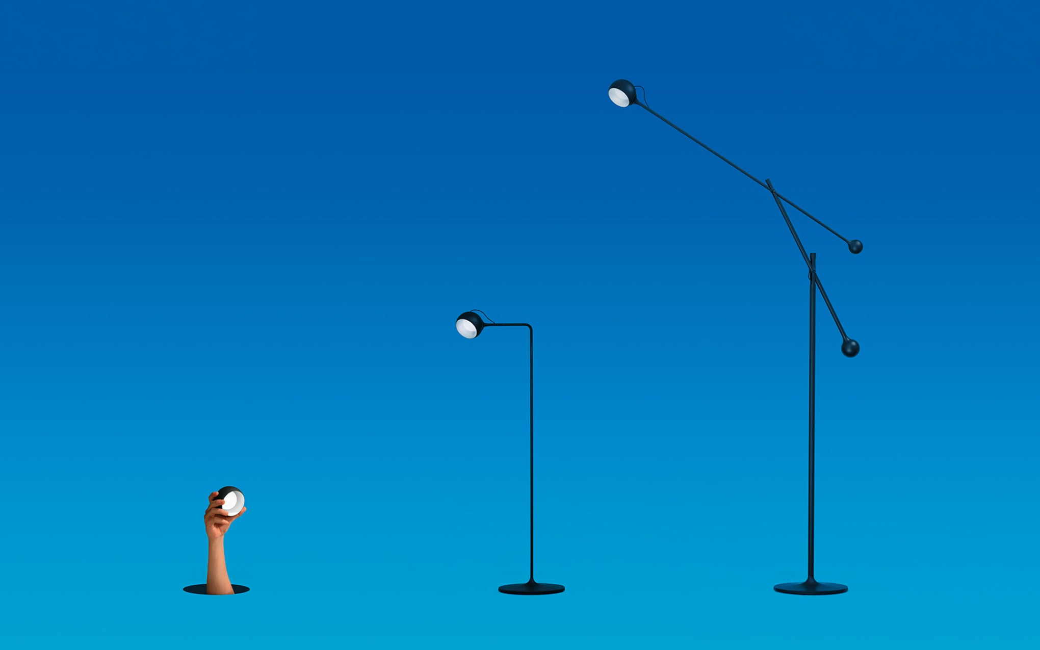 IXA reading floor light