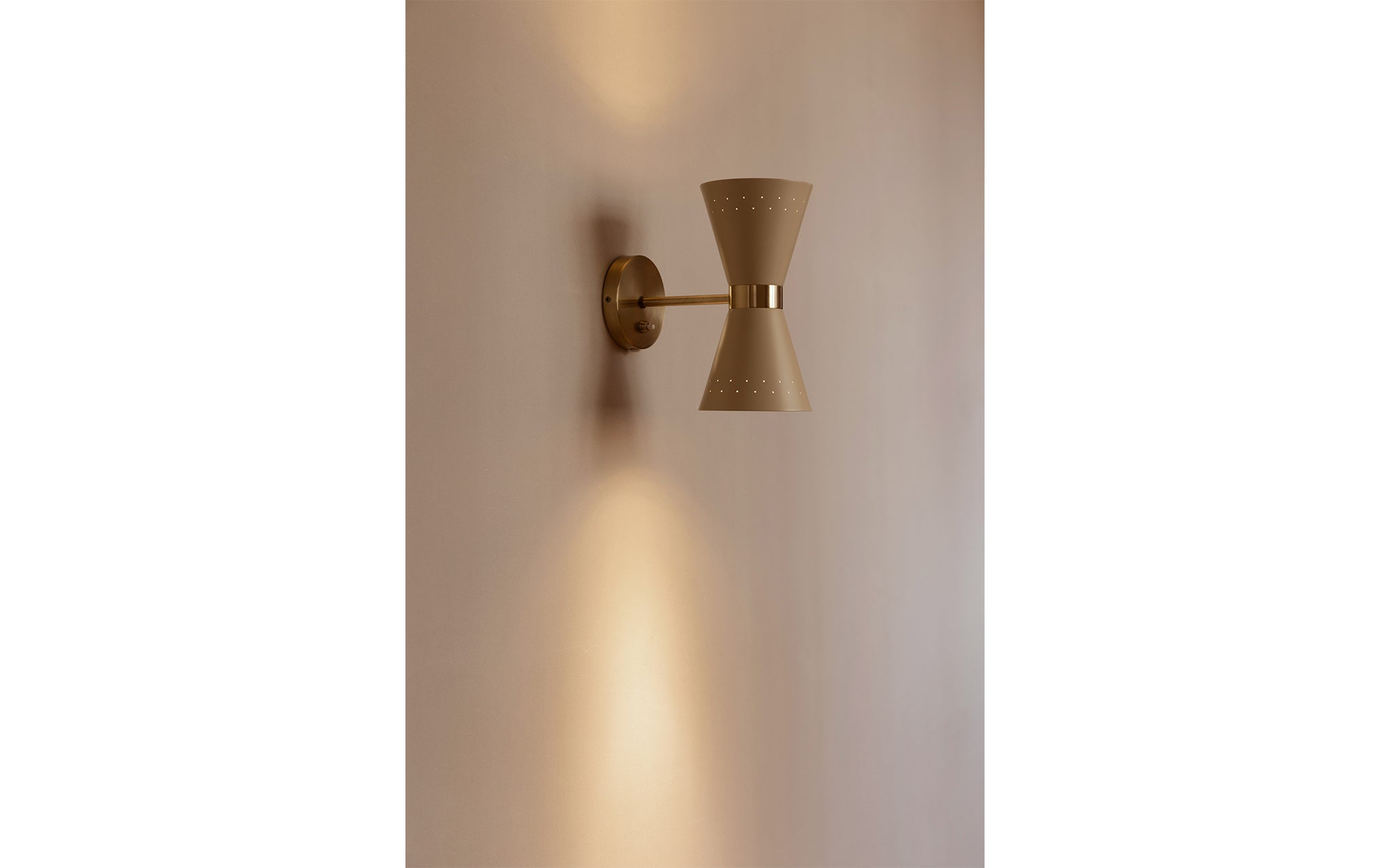 Collector wall light