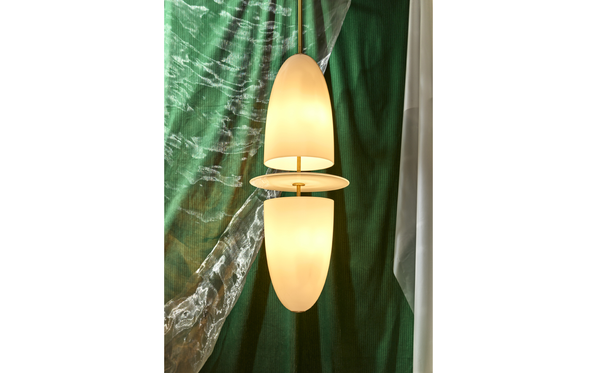 Trophy double pendant