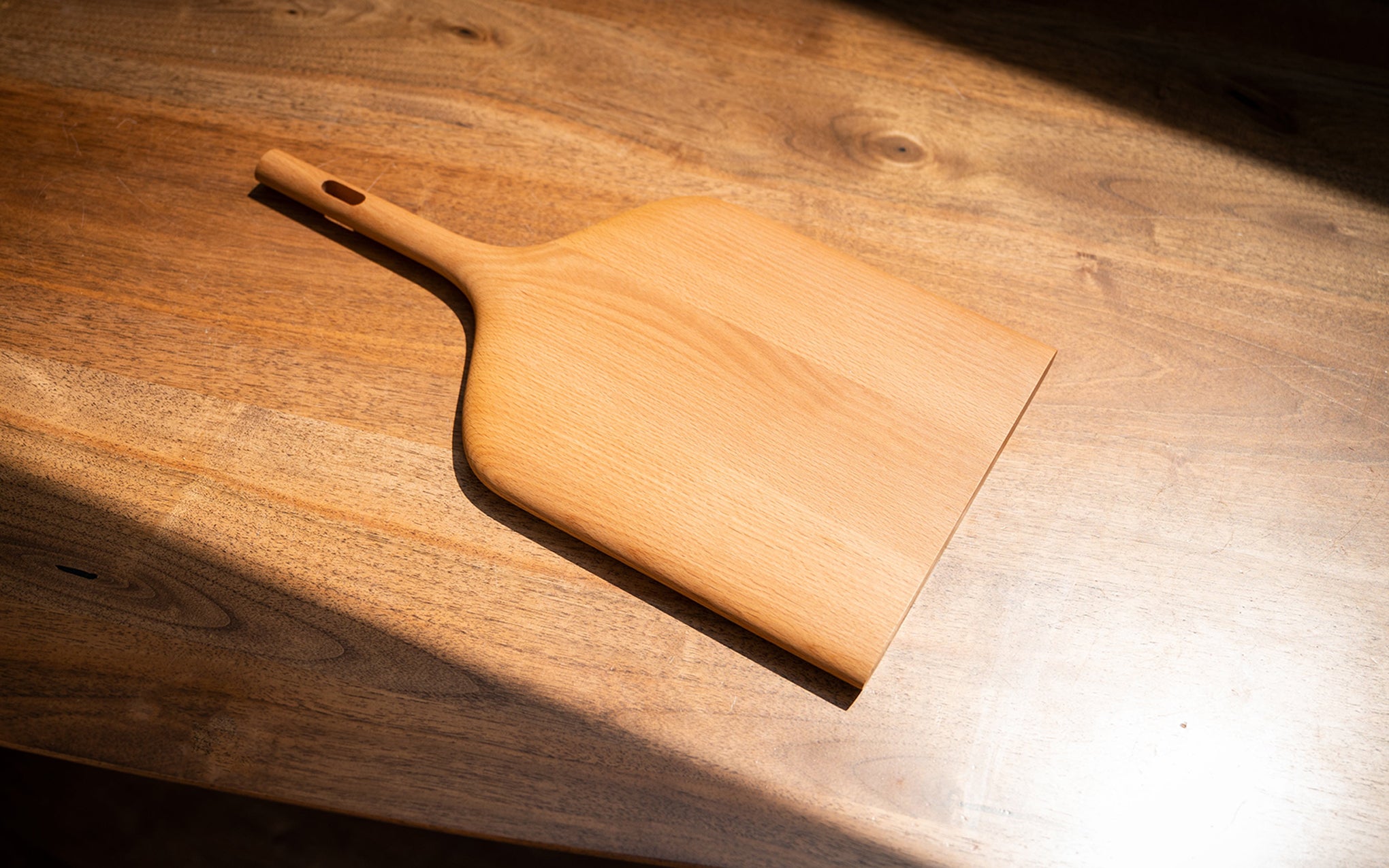 SK2 chopping board