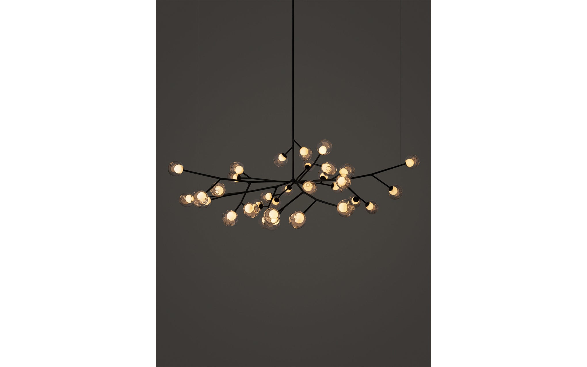 28 Armature chandelier