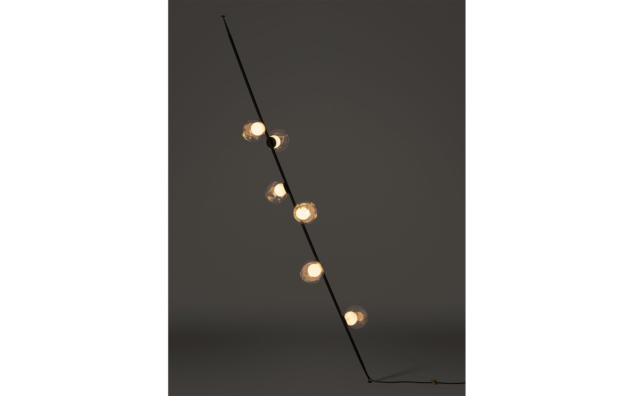 28 Stem column light