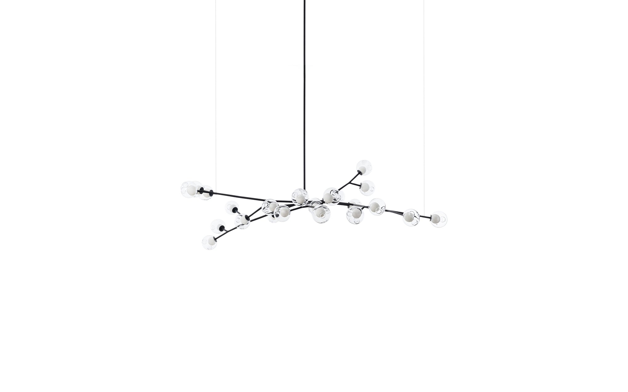 28 Armature chandelier