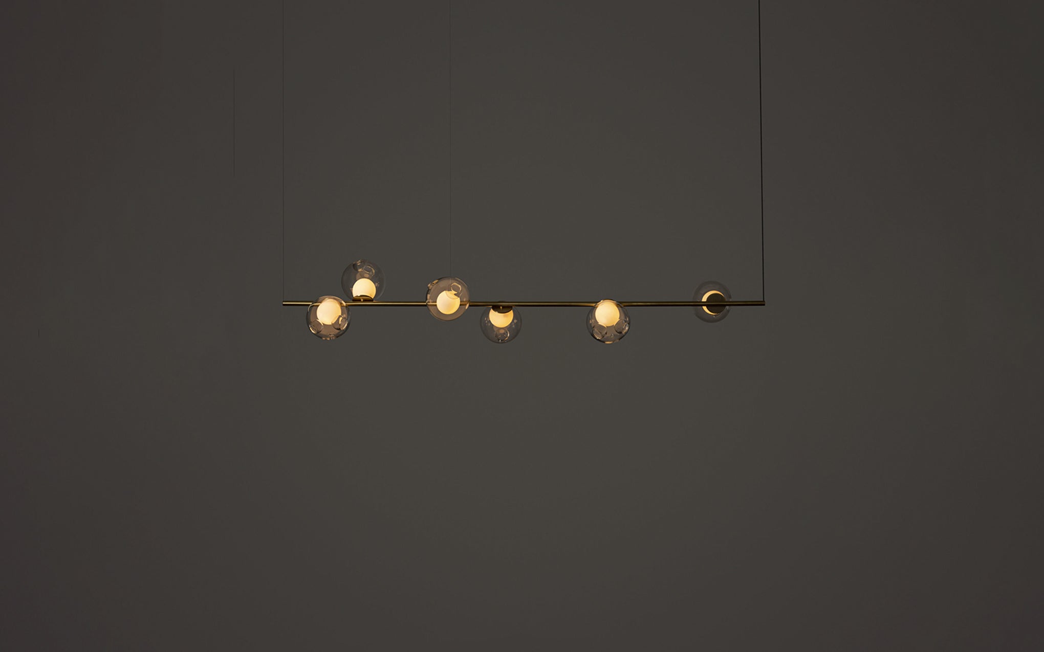 28 Stem suspended light