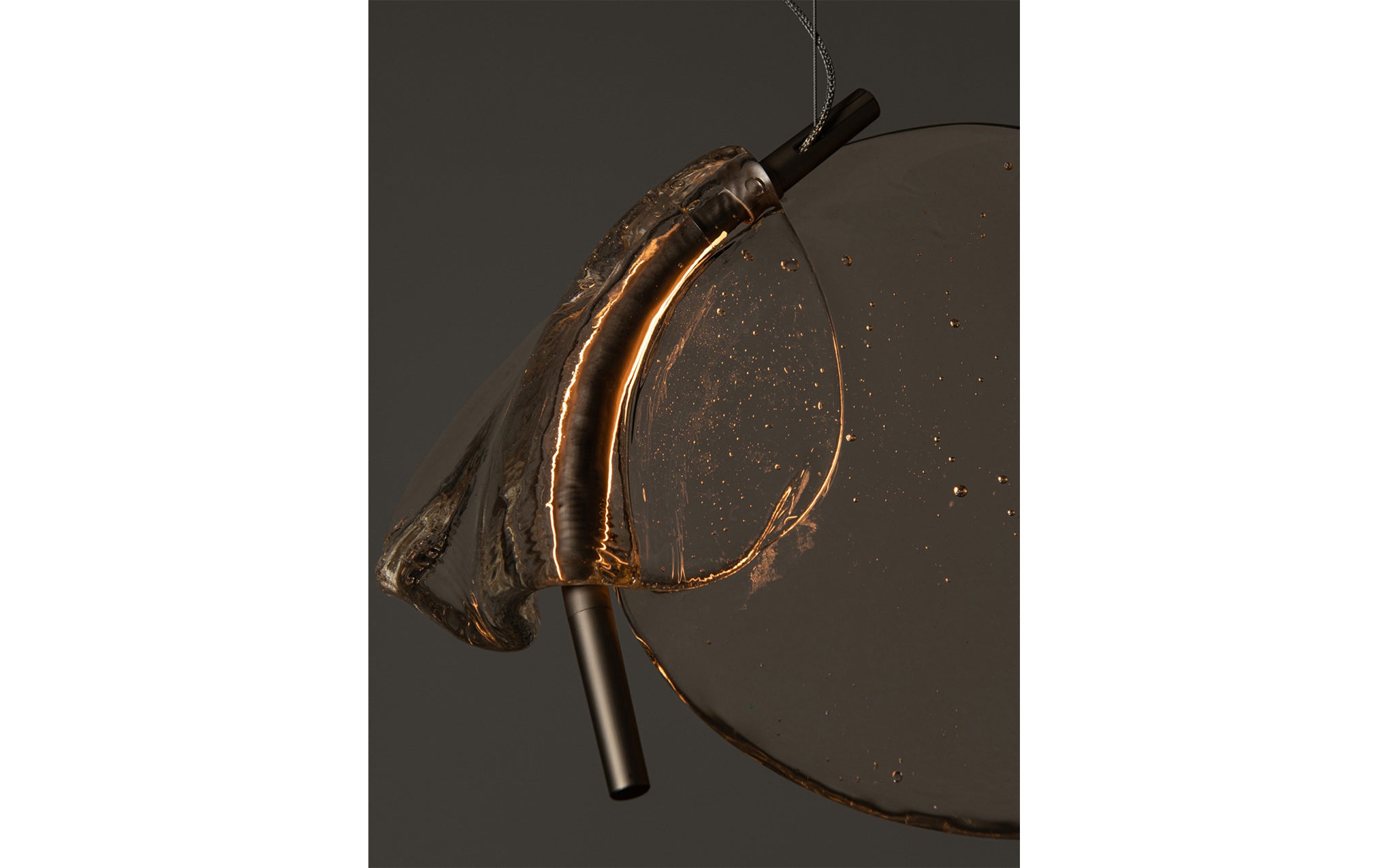 141 Random chandelier - sculptural cable