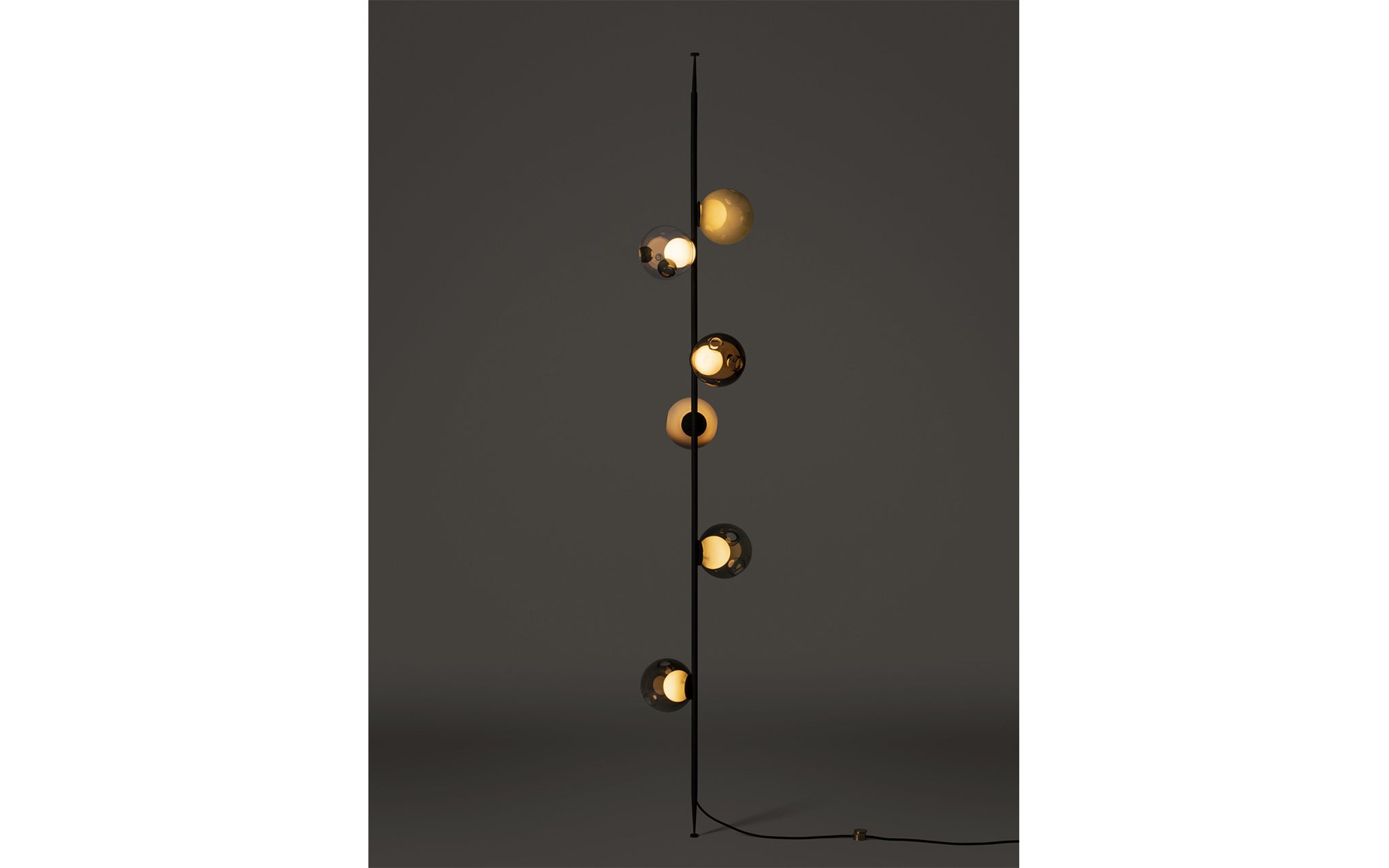 28 Stem column light