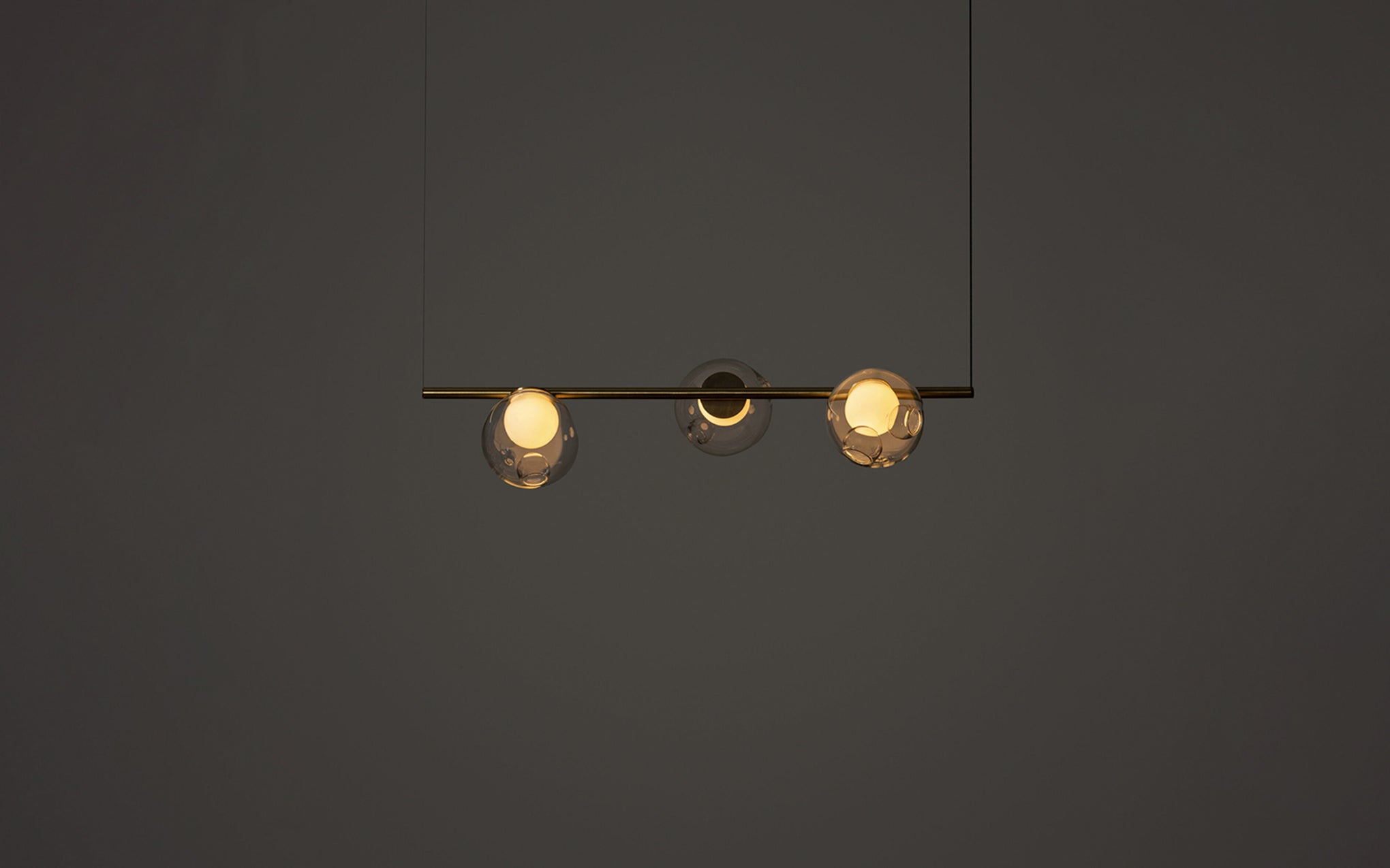 28 Stem suspended light