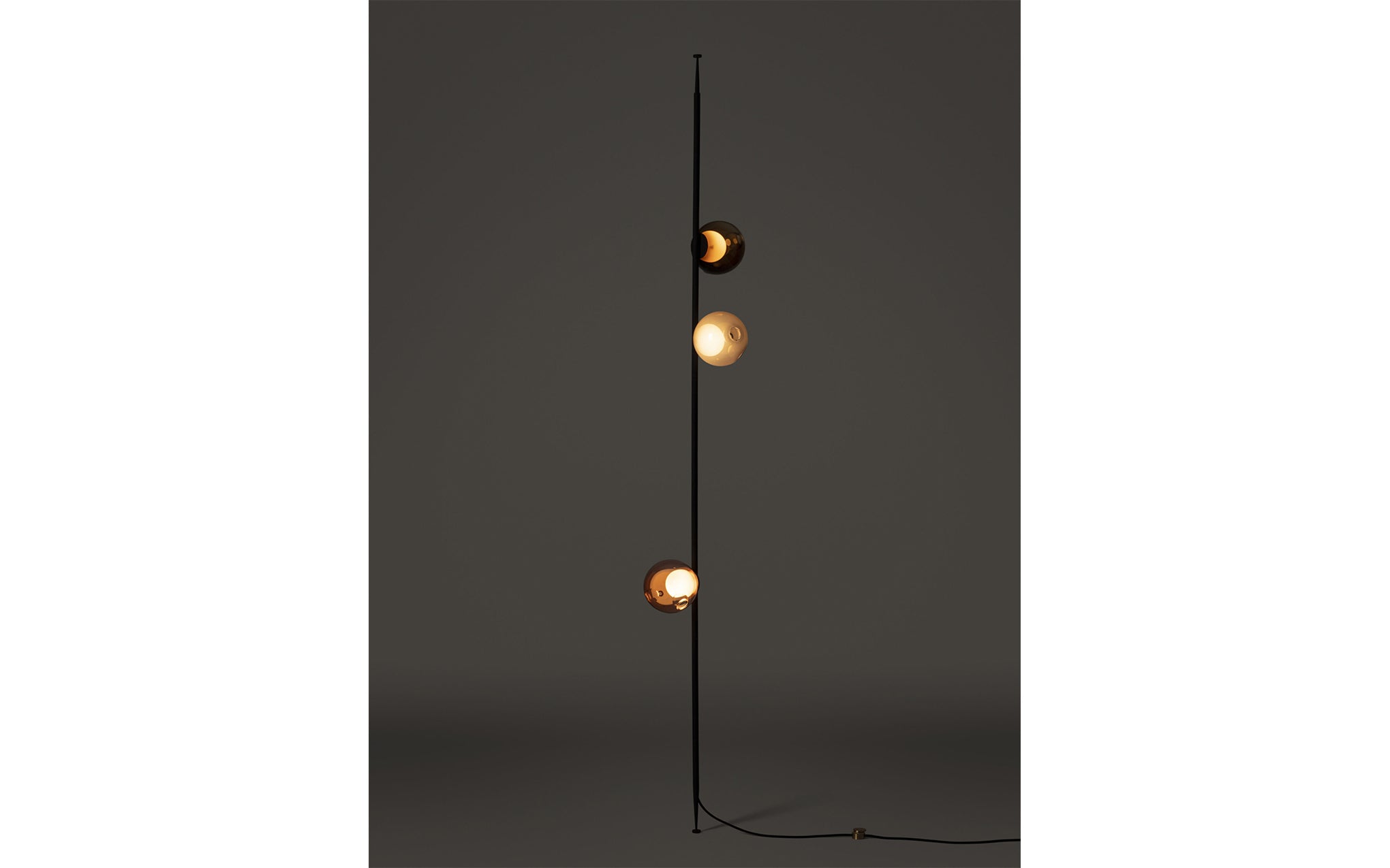 28 Stem column light