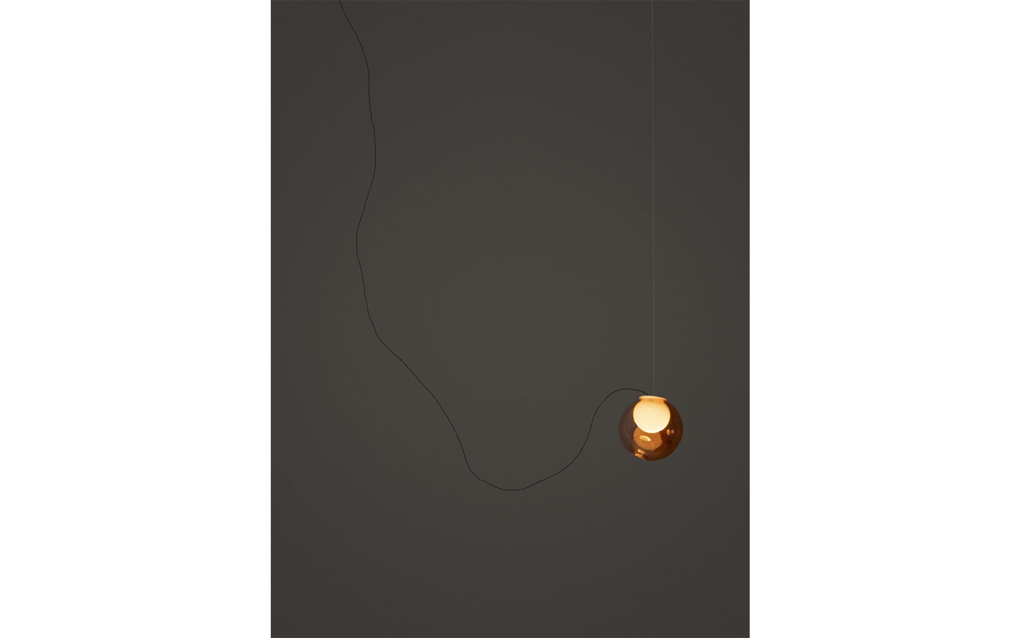 28.1 Random pendant - sculptural cable