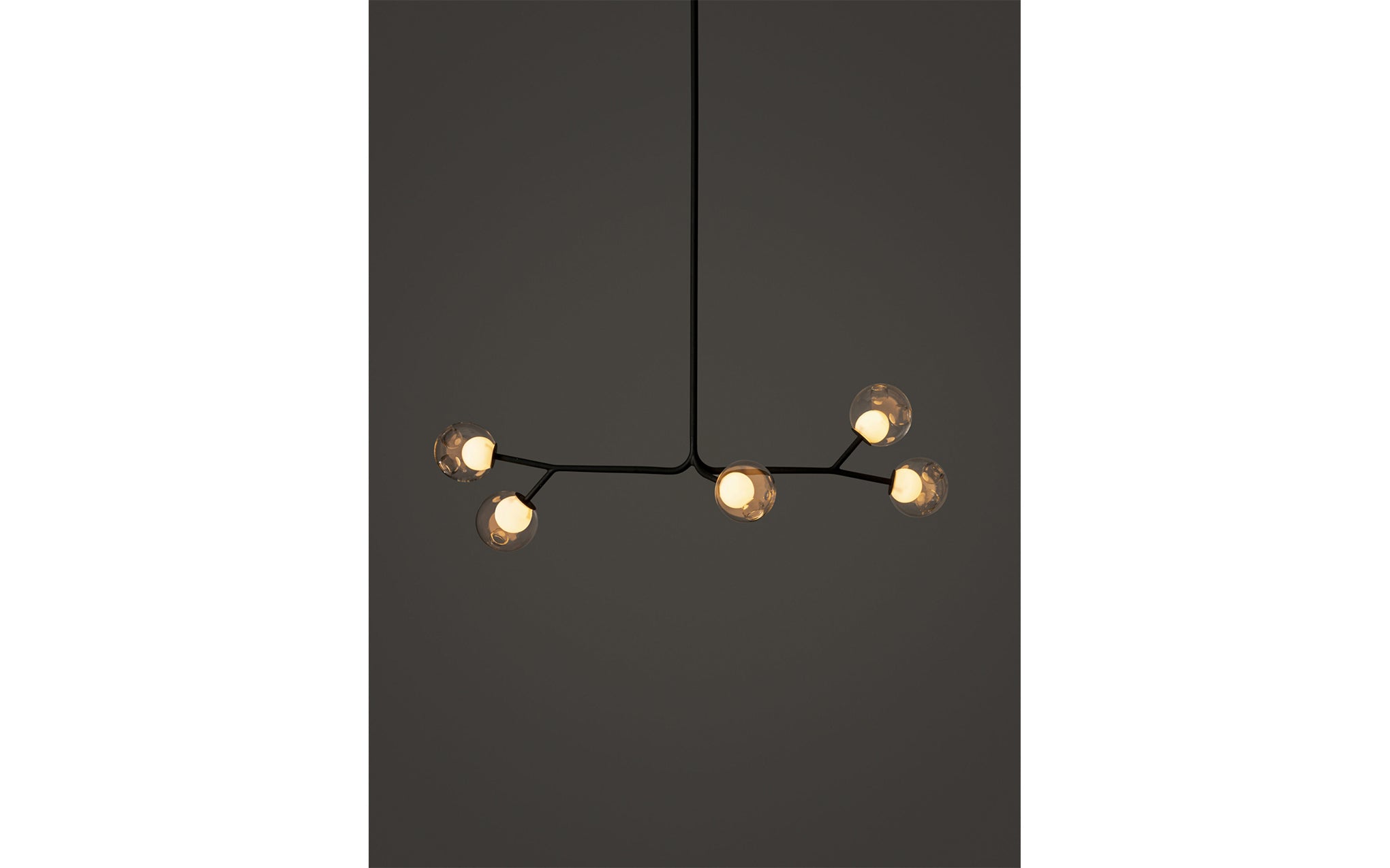 28 Armature chandelier