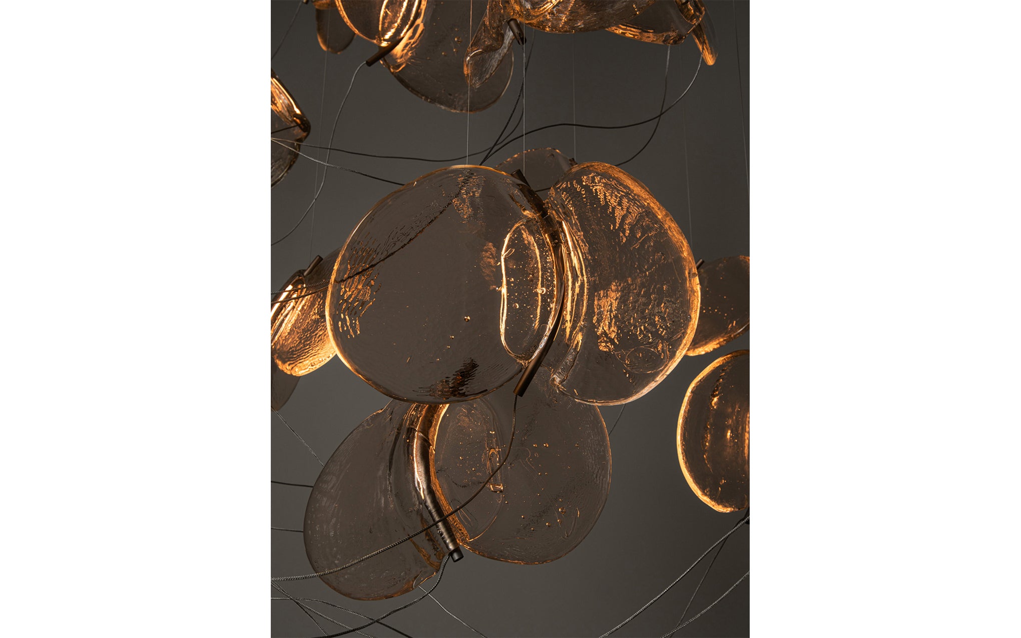 141 Random chandelier - sculptural cable