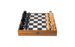 Bauhaus style chess set