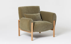 Bruno armchair - right arm high