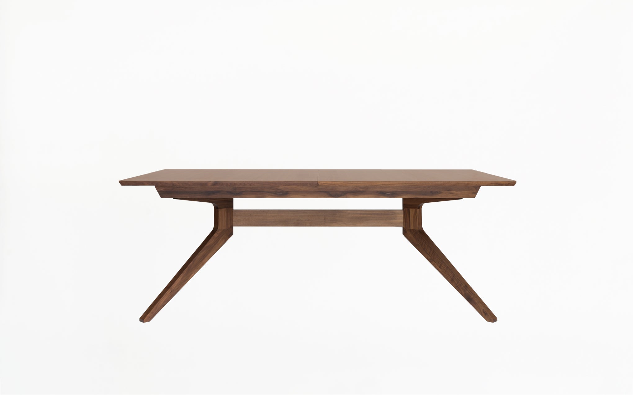 Cross extending table