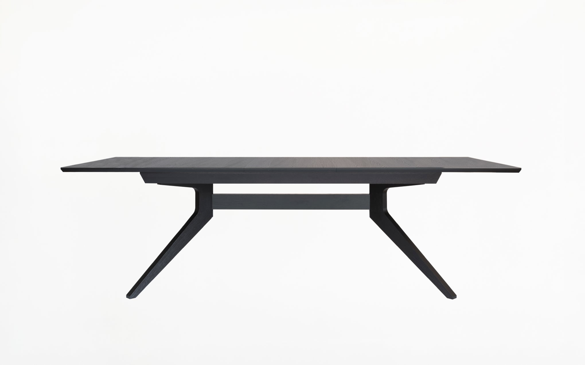 Cross extending table