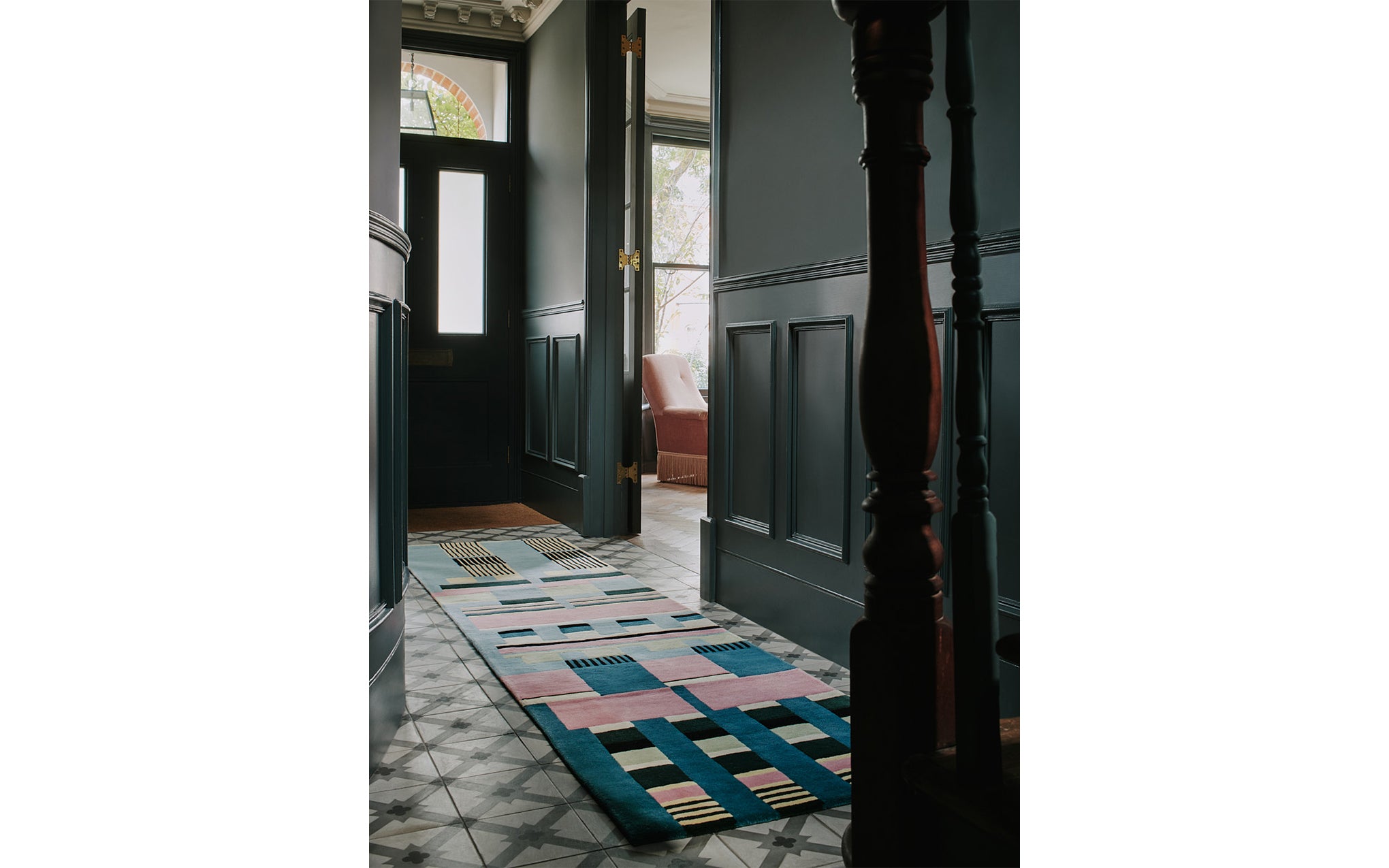 Plate 180 rug