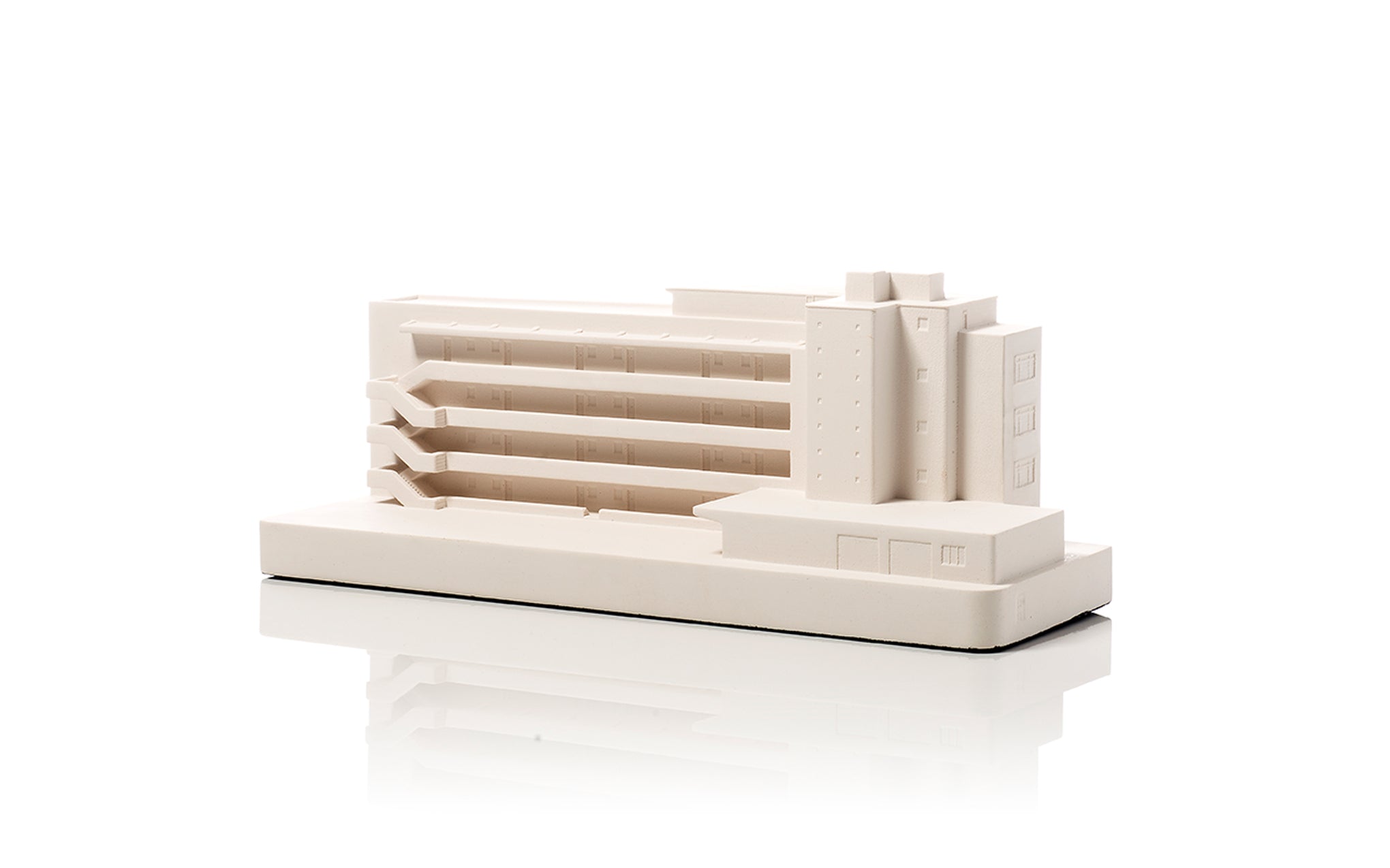 Isokon Building model building