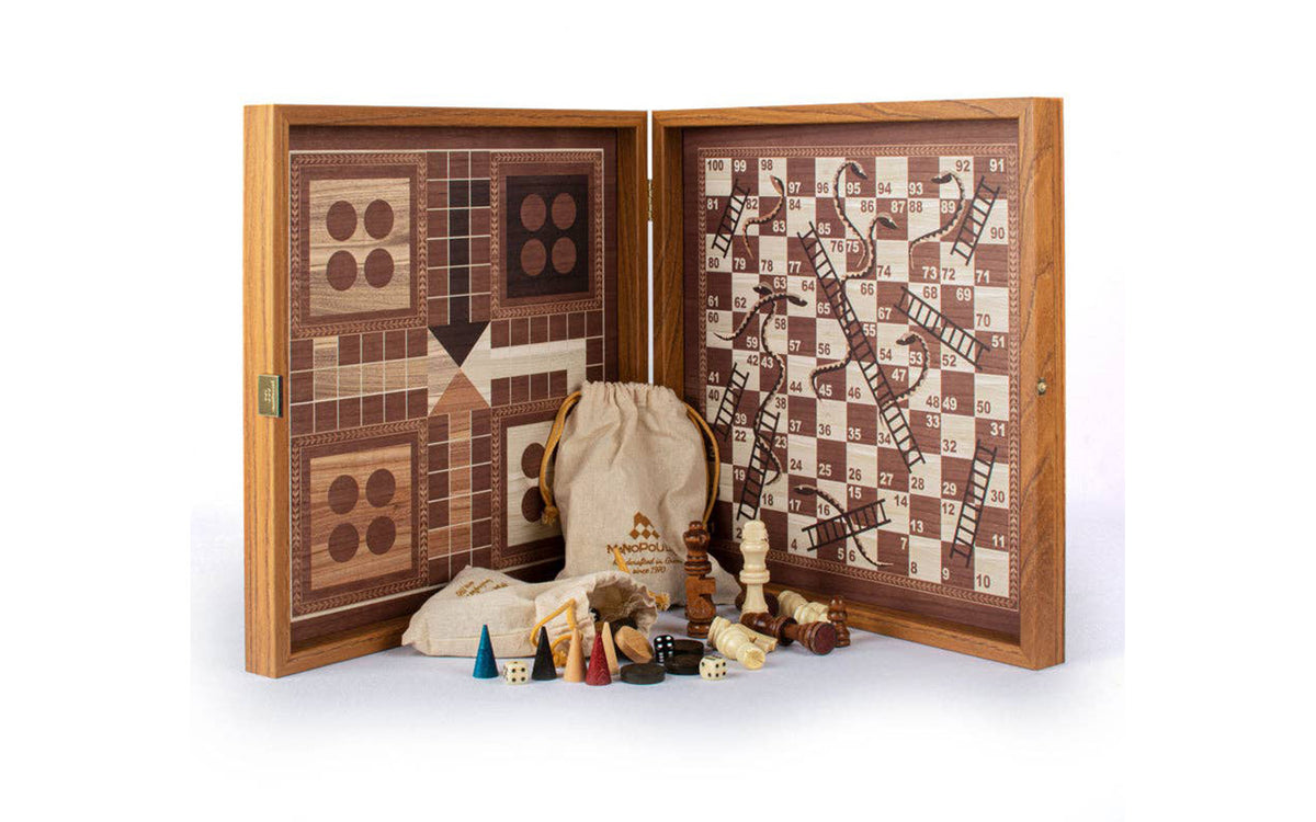 Classic 4-in-1 game set