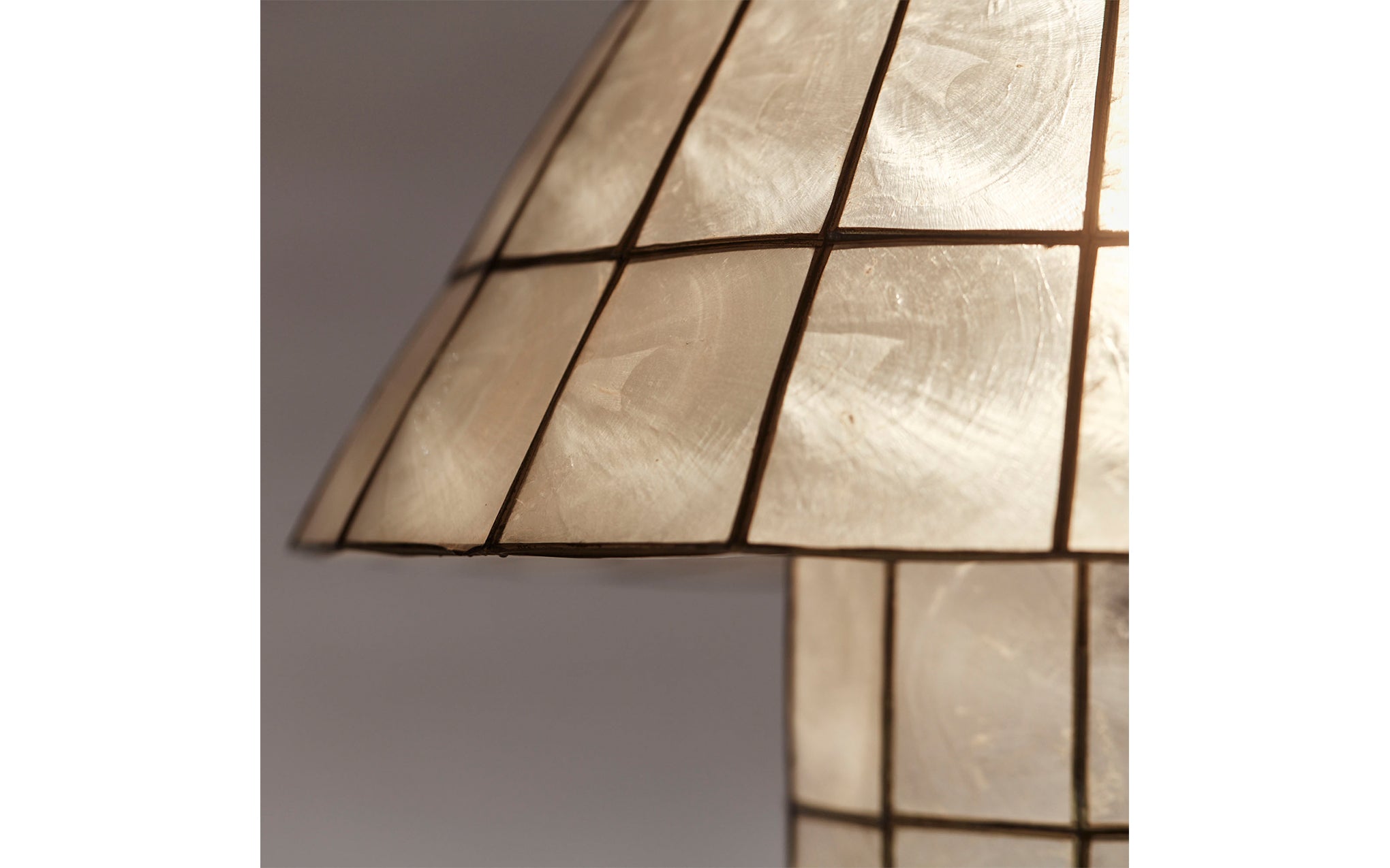 Cornelia table lamp