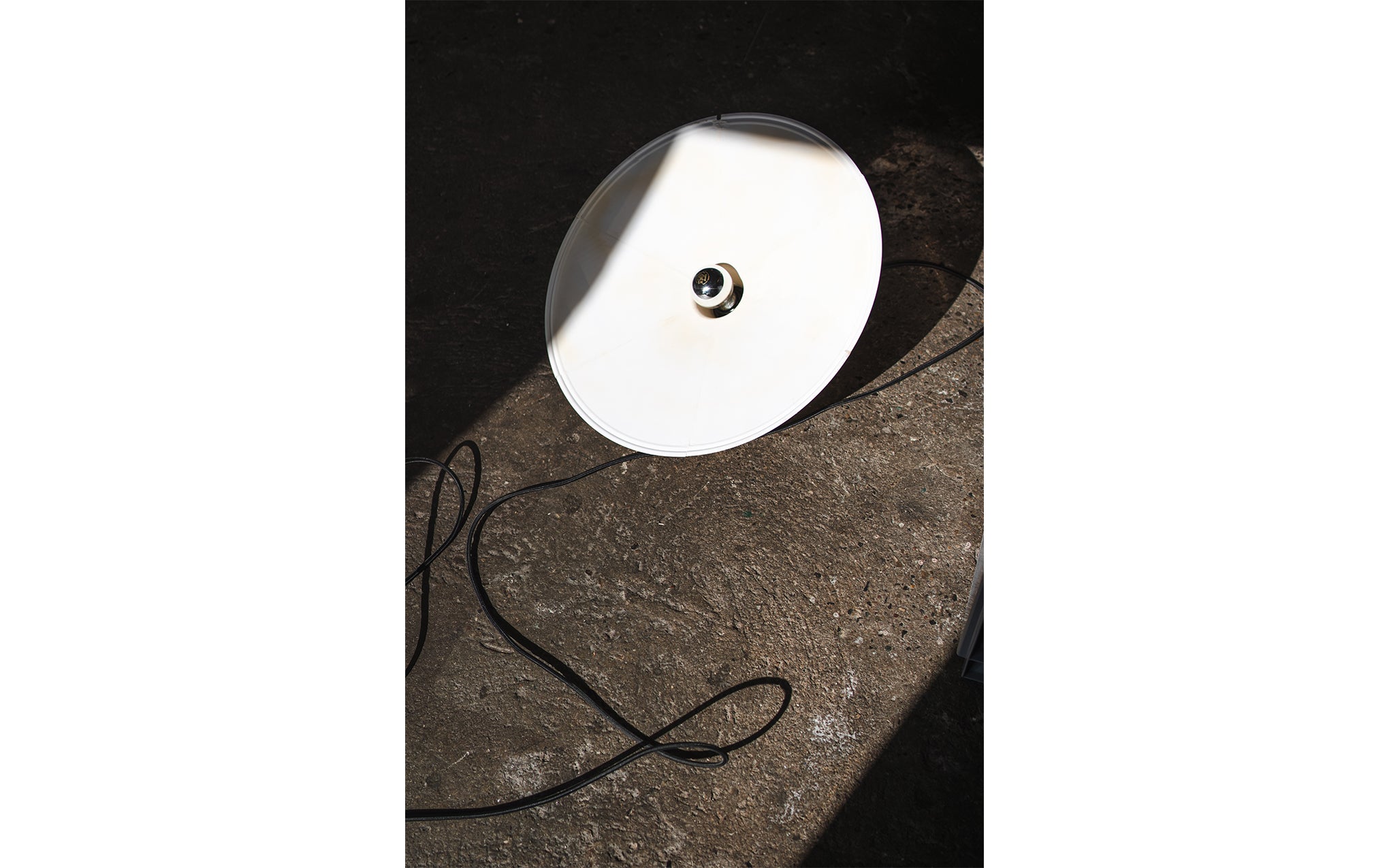 Daily paper pendant shade