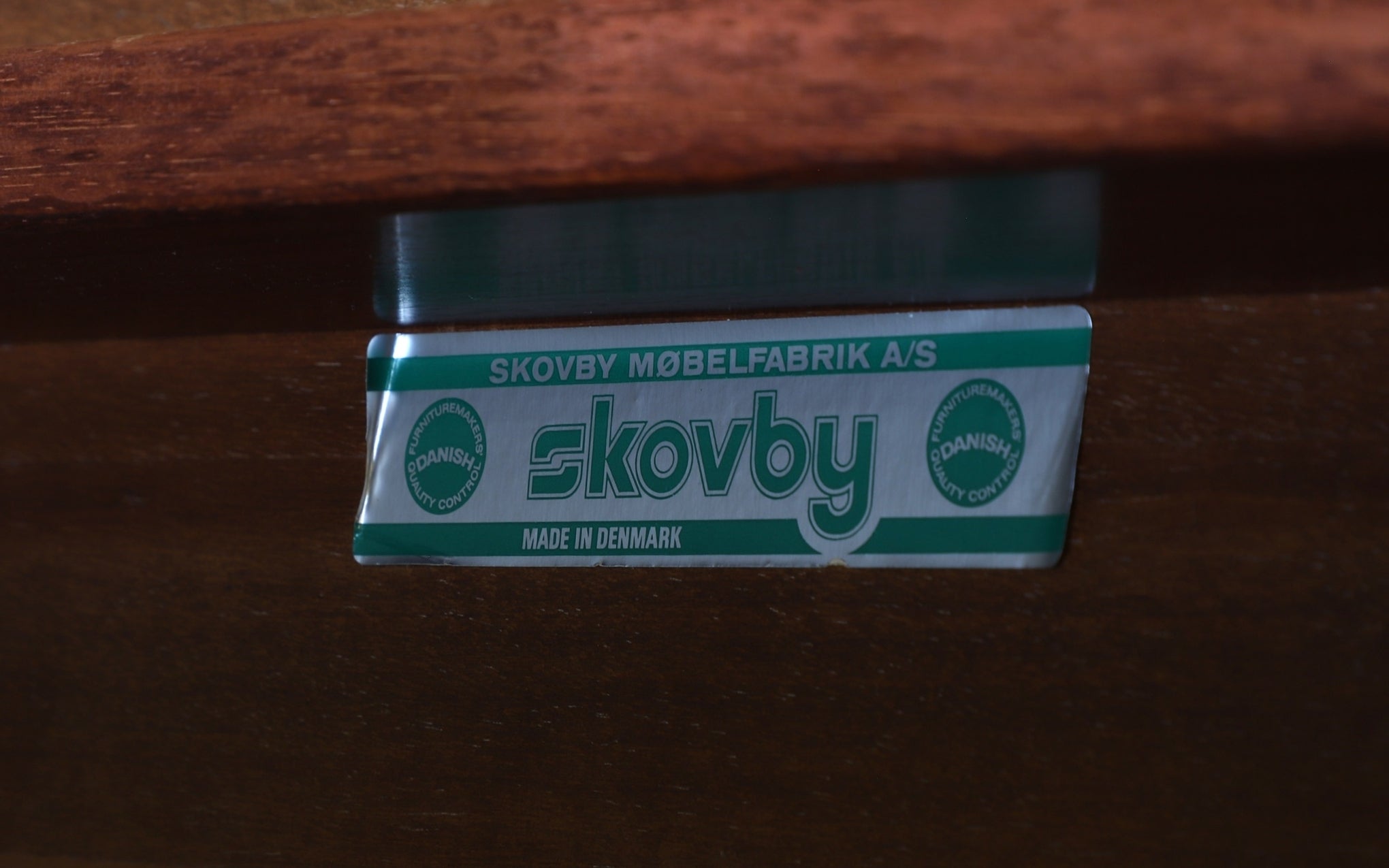 Danish rosewood extending dining table