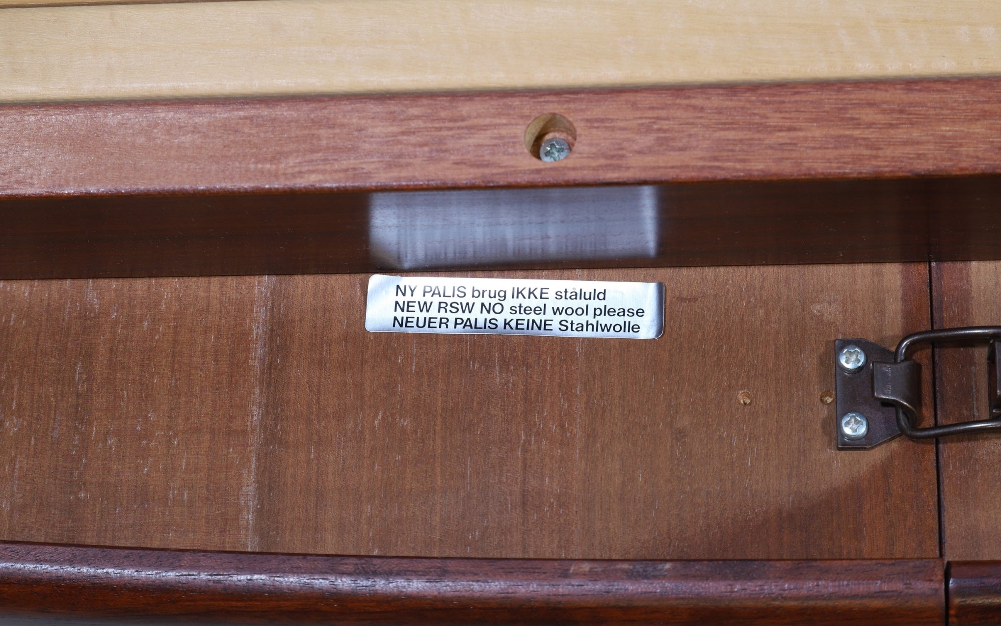 Danish rosewood extending dining table