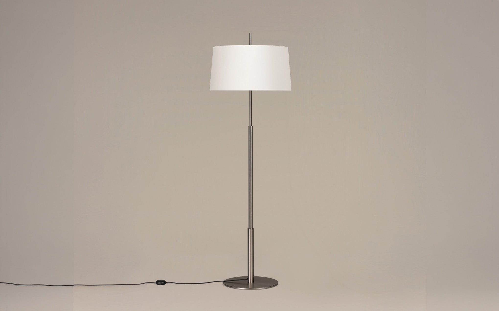Diana Mayor floor light