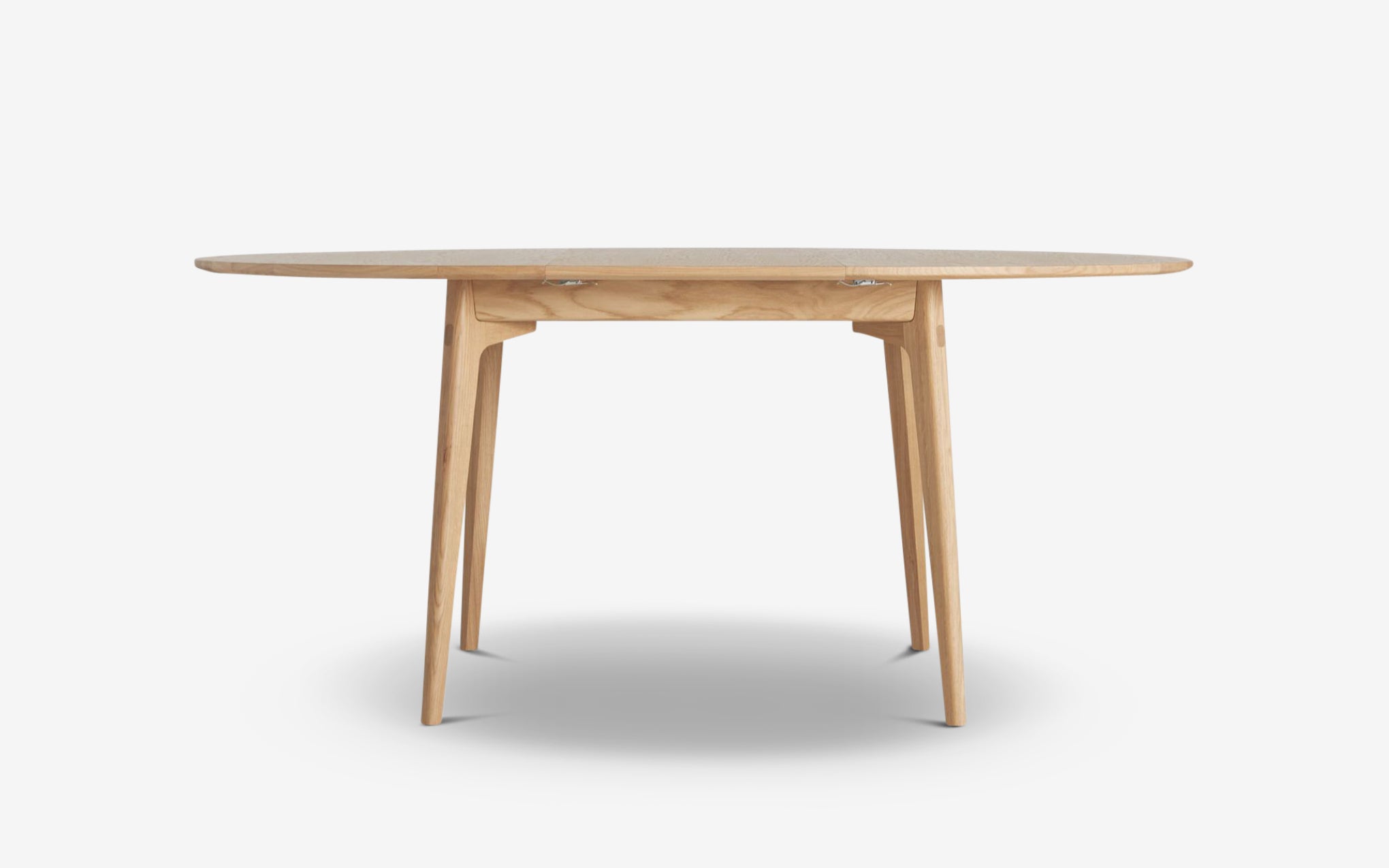 Dulwich round extending table