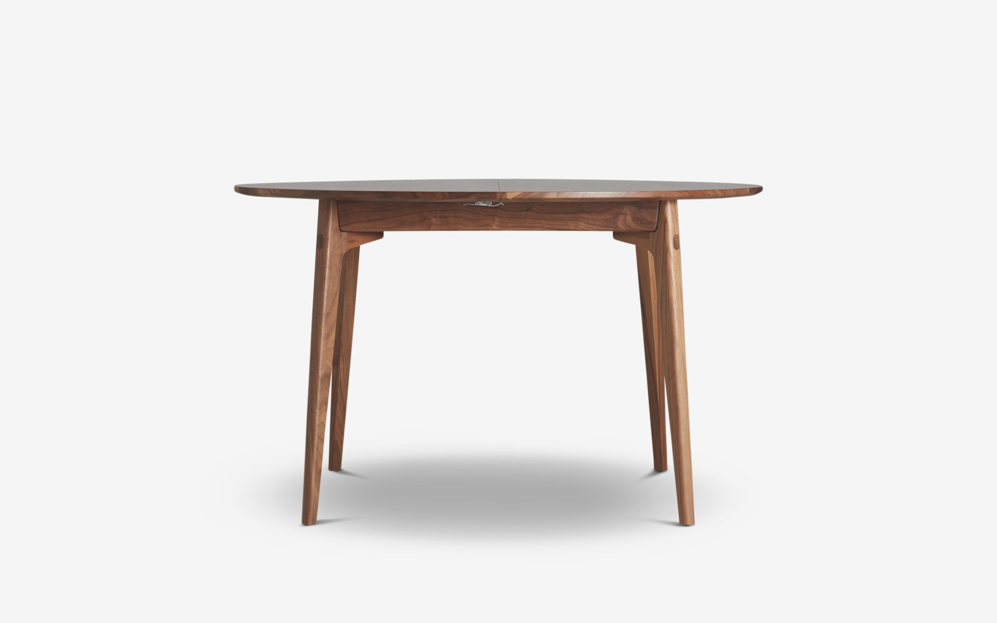 Dulwich round extending table