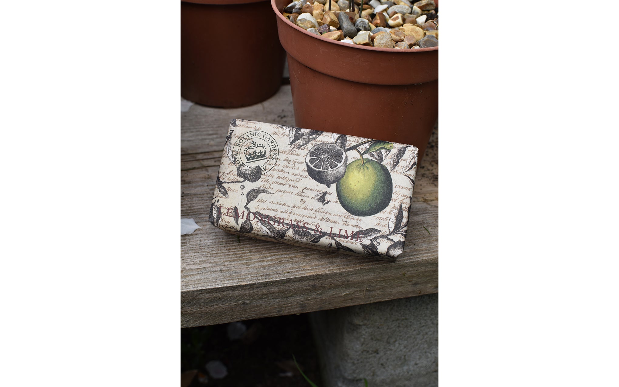 Kew Garden soap bar - lemongrass & lime