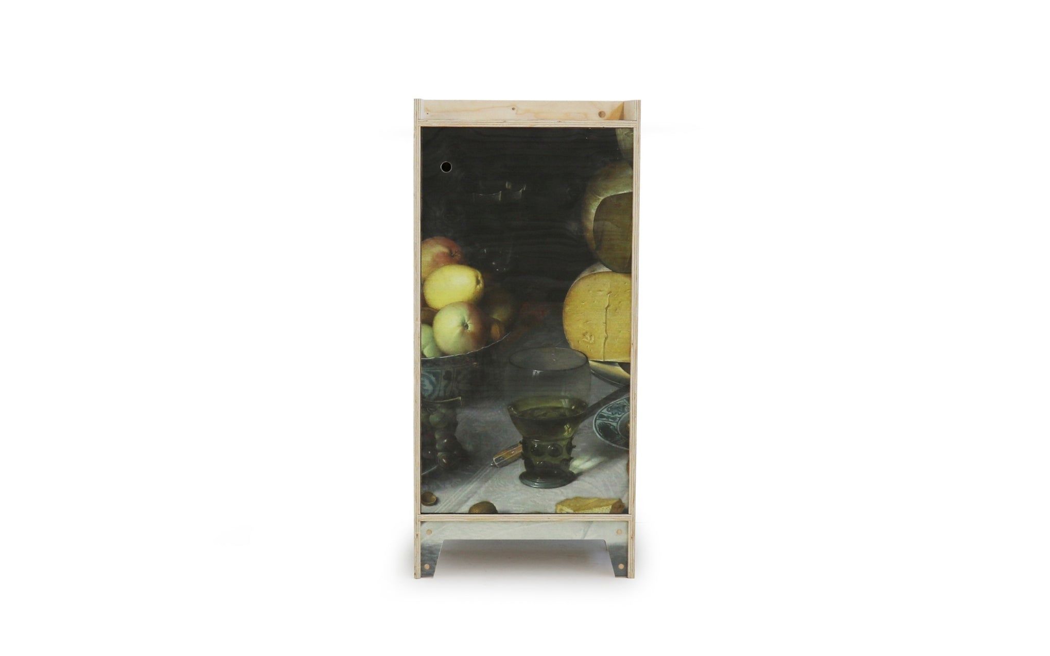 Exactly One-Sheet cabinet - still life