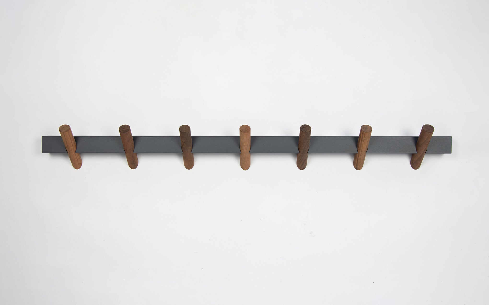 Crosscut coat hooks